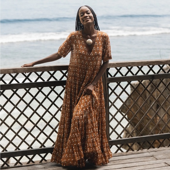 Daughters of India Chaaya Maxi Dress Chai Size Small - Picture 2 of 7